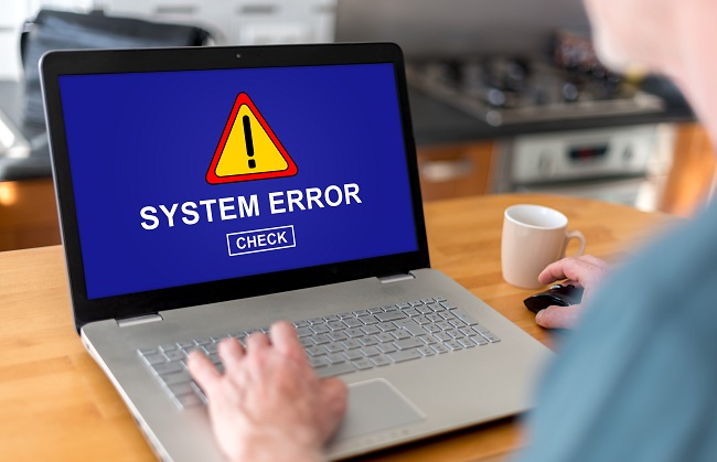 System error concept on a laptop -laptopshopdubailaptop-repair-faulty-software